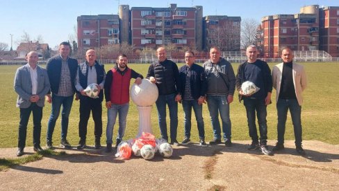 NOVA POMOĆ KLUBOVIMA: Sportski savez Srbije dodelio lopte, dresove i rekvizite Smederevskoj Palanci