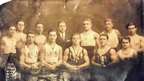 RVAČI POZLATILI NOVI SAD : Naš najtrofejniji olimpijski sport u srpskoj Atini postoji već 100 godina