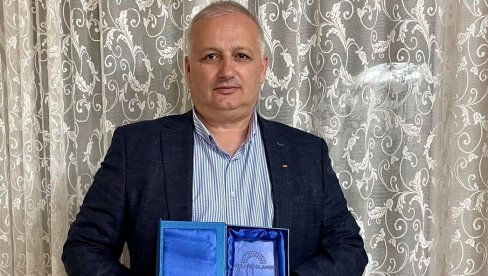 PROJEKAT MOJ POSLANIK: Radovanu Arežini nagrada za najaktivnijeg političara istočne Srbije