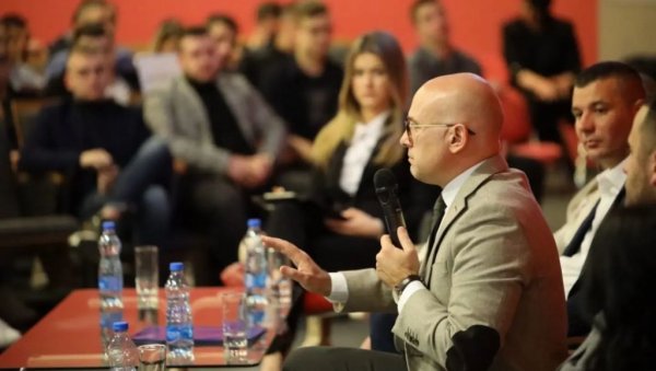 ПРЕЛОМНИ ТРЕНУТАК: Милош Вучевић открио када је схватио да жели да се бави политиком
