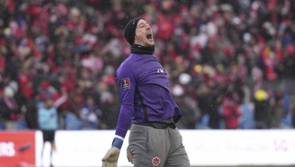 БОРЈАН ЗАПАЛИО ЦИГАРЕТУ И ПИО ПИВО! На ово се чекало 36 година (ВИДЕО)