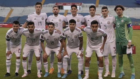 Мексиканци форму за Катар подижу на Карибима!