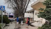 SA UŽINE U BOLNICU: Šestoro učenika iz Niša na lečenju zbog sumnje da su se otrovali hranom