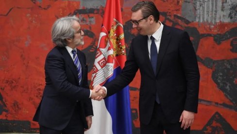 STIGLI KOUTO I HIL: Vučić primio akreditivna pisma novih ambasadora Brazila i SAD (FOTO)