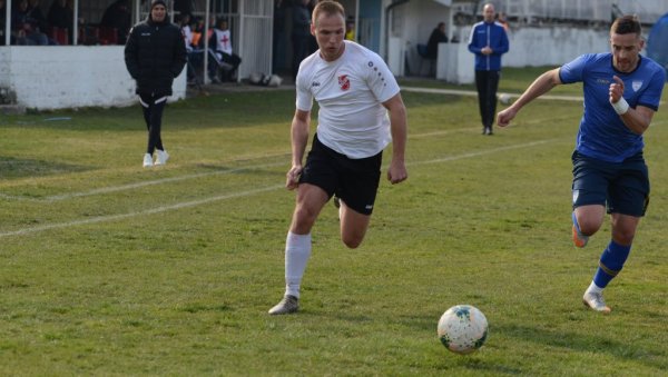 „БЕЛИ“ У НАЛЕТУ Фудбалери краљевачке Слоге дочекују Рађевац из Крупња