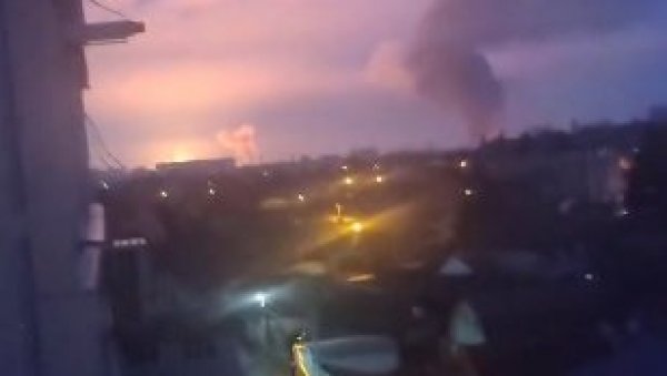 СЕРИЈА ЕКСПЛОЗИЈА У ОДЕСИ: Погођена рафинерија нафте, густи дим прекрио небо изнад града