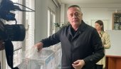ALEKSANDAR ANTIĆ GLASAO:  Potpredsednik SPS-a obavio svoju građansku dužnost