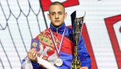 ОДРЖАН МЕМОРИЈАЛ БРАНКО ПЕШИЋ: Боксери се 59. пут борили за статуту Београдског победника (ФОТО)