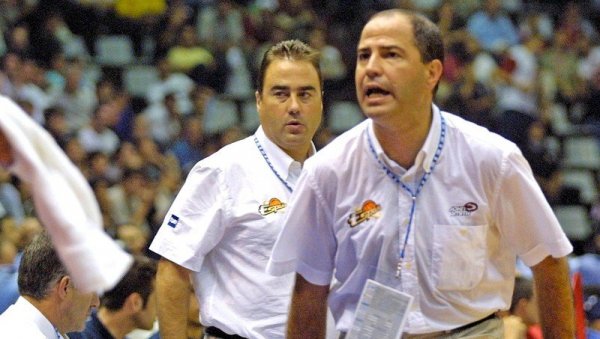 ПРЕМИНУО ХАВИЈЕР ИМБРОДА: Славни тренер који је побеђивао и Југославију и САД изгубио битку против опаке болести