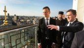 SELAKOVIĆ RAZGOVARAO SA SIJARTOM: Šefovi diplomatija Srbije i Mađarske čestitali jedan drugom pobedu na izborima