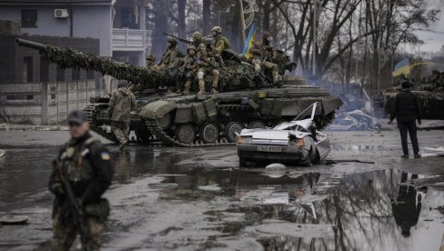 BELORUSKI GENERAL UPOZORAVA: Ukrajinci su koncetrisali 20.000 vojnika na našoj granici, a NATO borbene grupe naoružane krstarećim raketama