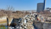 ŠEĆERANA SADA DIVLJA DEPONIJA: EKO Pančevački rit upozorava na odlaganje otpada u krugu stare fabrike u Padinskoj skeli