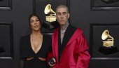 RASKOŠ U ITALIJI: Kortni Kardašijan i Travis Barker venčali se treći put (FOTO)