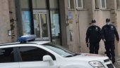 NAPADALI ŽENE I PROVALJIVALI U PRODAVNICE: Policija uhapsila dvojicu osumnjičenih za tri teške krađe u Kruševcu