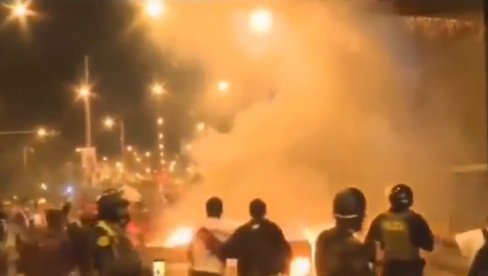SANKCIJE ZAPADA SEŽU DALEKO: Peta žrtva protesta u Peruu zbog rasta cena goriva (VIDEO)