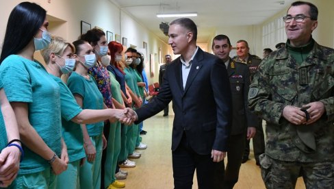 STEFANOVIĆ: Vojna bolnica Karaburma uskoro dobija multislajsni skener