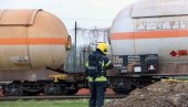 НЕМА ОПАСНОСТИ: У Смедереву исклизнула из шина композиција са нафтним гасом (ФОТО)