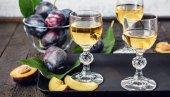 AMERIČKA NOVINSKA AGENCIJA O SRPSKOM PIĆU: Zaboravite viski ili konjak, nema bolje od šljivovice