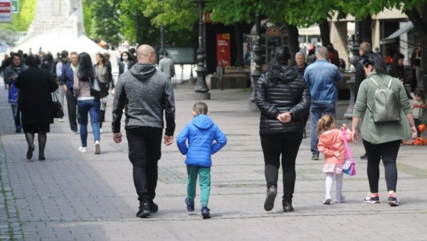 ВИРУС СВЕ СЛАБИЈИ: Корона мирује на територији Краљева