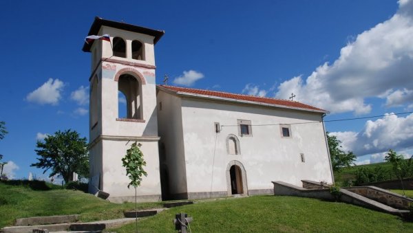НОВА ПРОВОКАЦИЈА: Опљачкана црква у Великом Ропотову на Косову и Метохији, из крстионице узет сеф
