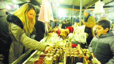 TEZGA NA DAN 1.000 DINARA: Sve je više zakupaca koji se odlučuju na jednodnevni zakup na beogradskim pijacama