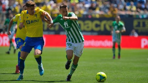 TVRDO NA ALFONSO MORUBEU: Katastrofalna napadačka forma žute podmornice ne obećava veliki broj pogodaka