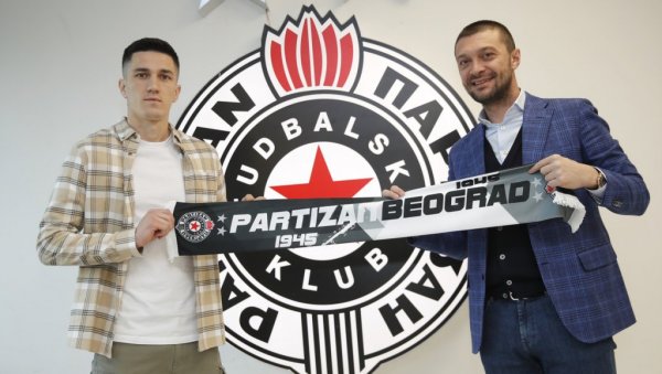 САДА ЈЕ И ЗВАНИЧНО: Урошевић још две године у Партизану!