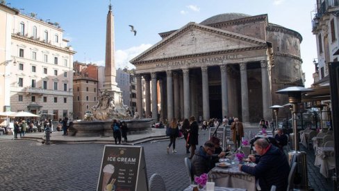 ЦРКВА И ДРЖАВА ПОСТИГЛЕ СПОРАЗУМ: Наплаћиваће се улаз у римски Пантеон
