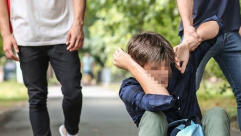 VRŠNJAČKO NASILJE U NIŠU: Dečak pretučen dok je čekao drugarice da se vrate iz marketa