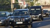 KRENULI KA SBPOK: DŽipovi i vozila pod rotacijom i sirenama napustili Senjak i kuću Darka Šarića (FOTO/VIDEO)
