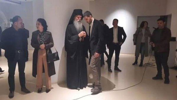 ЛОГОР СМРТИ, ЗЕМЉА ЖИВИХ: Изложба о Јасеновцу у Грачаници