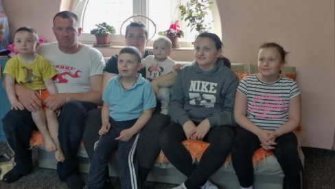JEDINO ĆE TETKA GRLITI KAO MAJKA: Slađana Lulić iz Subotice pored svoje troje dece, brine i o dvoje bratovljeve siročadi