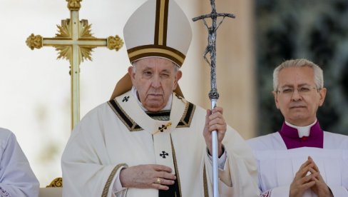 МИ СМО ТУЖНИ СВЕДОЦИ ТРАГЕДИЈЕ: Папа осудио смрт и патњу у местима где је Господ живео