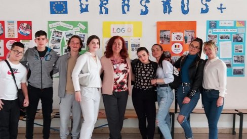 GULAŠ SA NIŠAVE TREĆI U HRVATSKOJ: Učenici pravno-poslovne škole u misiji koja spaja vršnjake iz čitave Evrope