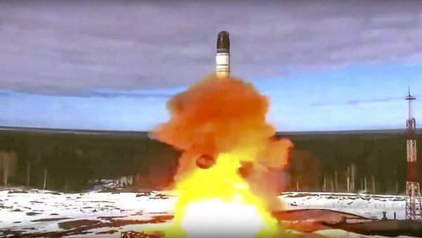 РУСИ ИСПРОБАЛИ СВОЈ НАЈЈАЧИ АРГУМЕНТ: Са космодрома Плесецк испаљена је и успешно тестирана најмоћнија ракета на свету сармат