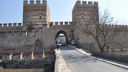 CARIGRADSKI BEOGRAĐANI ŽIVE JOŠ U SEĆANJIMA: Zidine grada nad Bosforom čuvaju uspomene na Srbe koje je tu naselio sultan Sulejman
