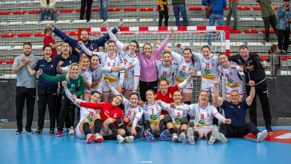 ДОВОЉАН И БОД: Рукометашице у суботу са Исландом за пласман на ЕП