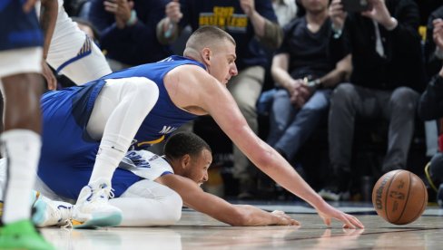ЗГРОЖЕНИ СУ: Амерички новинари не могу да верују шта Никола Јокић доживљава у НБА плеј-офу