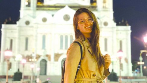 СТАША У МОСКВУ ВЕРУЈЕ: Млада Српкиња једини страни постдипломски студент на престижној МХТ академији