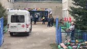 ПУЦЊАВА У РУСИЈИ: Нападач са пушком упао у вртић и упуцао учитељицу и двоје деце (ВИДЕО)