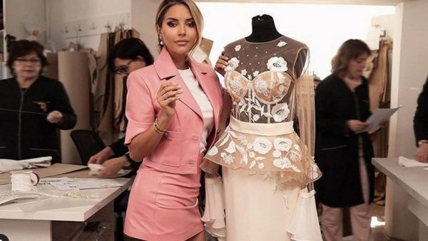 НАЈФИНИЈА КОЖА ЗА КРХКЕ ДАМЕ: Нова модна колекција Биљане Типсаревић