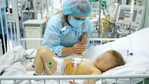 УЖАС У ВЕЛИКОЈ БРИТАНИЈИ: Судија наложио да се беба скине са апарата за одржавање живота