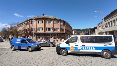 POLA DRŽAVE STREPELO OD LAŽNIH BOMBI: Crnu Goru juče pogodio talas anonimnih dojava zbog kojih su evakuisani zaposleni i deca