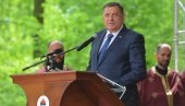 „POKUŠAVAJU DA PRIKRIJU ZLOČIN U DOBROVOLJAČKOJ“: Milorad Dodik otkrio ko je želeo rat u BiH