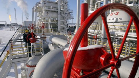 LITVANIJA POKUŠAVA DA SE SOLIDARIŠE SA UKRAJINOM: Od sutra prekidaju uvoz gasa, nafte i struje iz Rusije