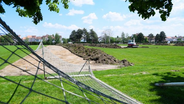 Мировић: Почели радови на изградњи најмодернијег терена са вештачком травом у Фудбалском центру Вујадин Бошков