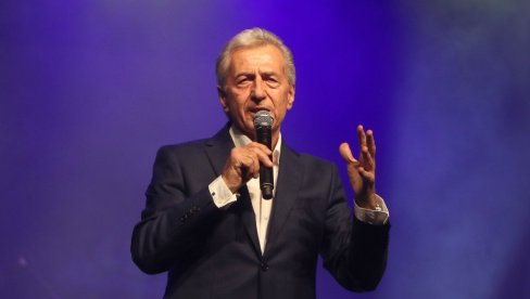 TRUDIM SE DA ŽIVIM KAO NORMALAN SVET: Pevač Miroslav Ilić (70) zvanično u penziji, ali ne odustaje od koncerata