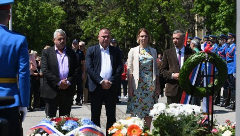 POGINUO U BORBI SA NATO AGRESOROM: U Valjevu obeležena godišnjica smrti pukovnika Milenka Pavlovića