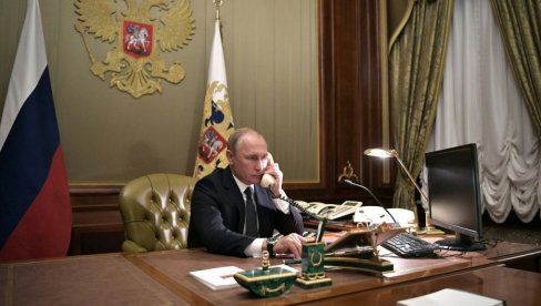 ПРИМЕНА ТРИЛАТЕРАЛНИХ СПОРАЗУМА: Путин разговарао са Пашињаном, дотакли се и хуманитарне кризе