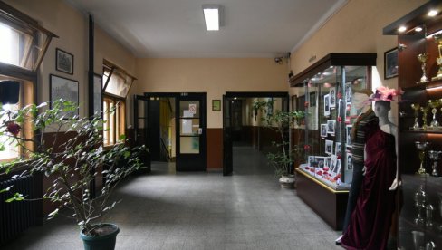 SKAKAVCEM IZBO DRUGARA NASRED ČASA: Šta je izazvalo sukob dvojice učenika beogradske Trgovačke škole